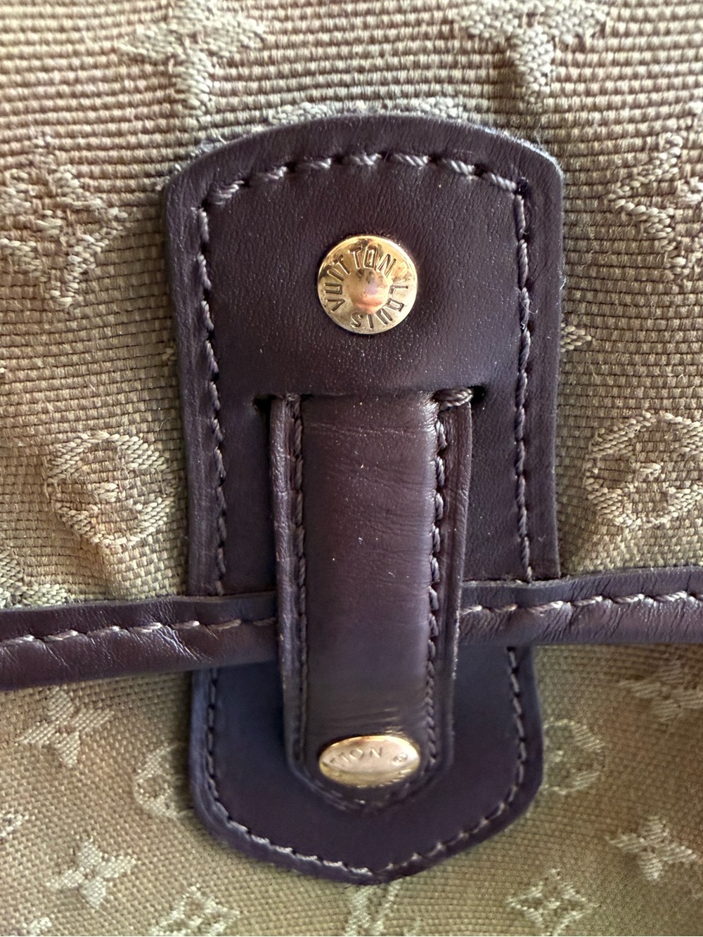 Louis Vuitton VI0074 Besace Mary Kate Olive Green & Brown Leather Crossbody Bag - Picture 4 of 16